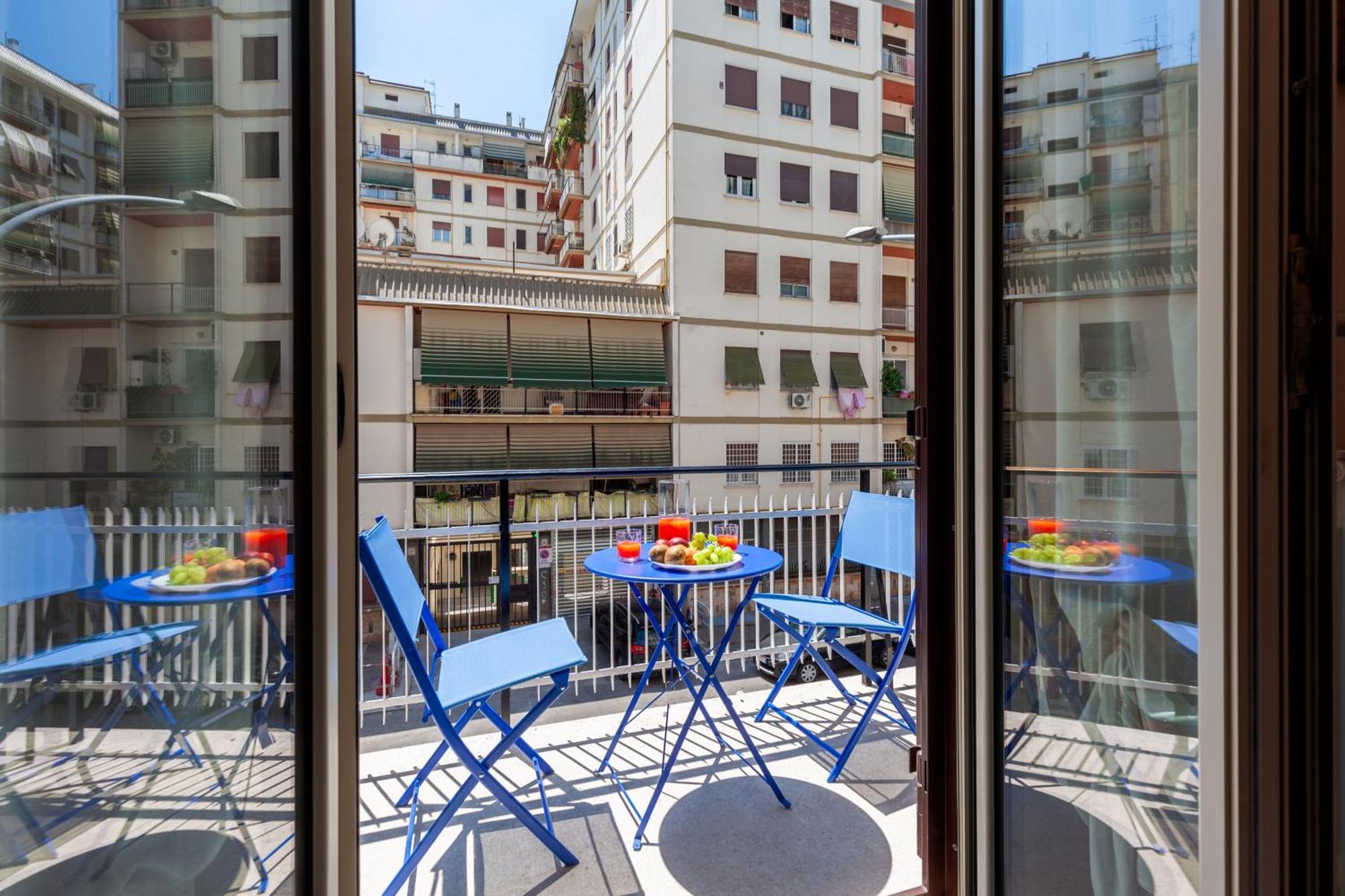 Apartment Hostly- Don Bosco Light Rom