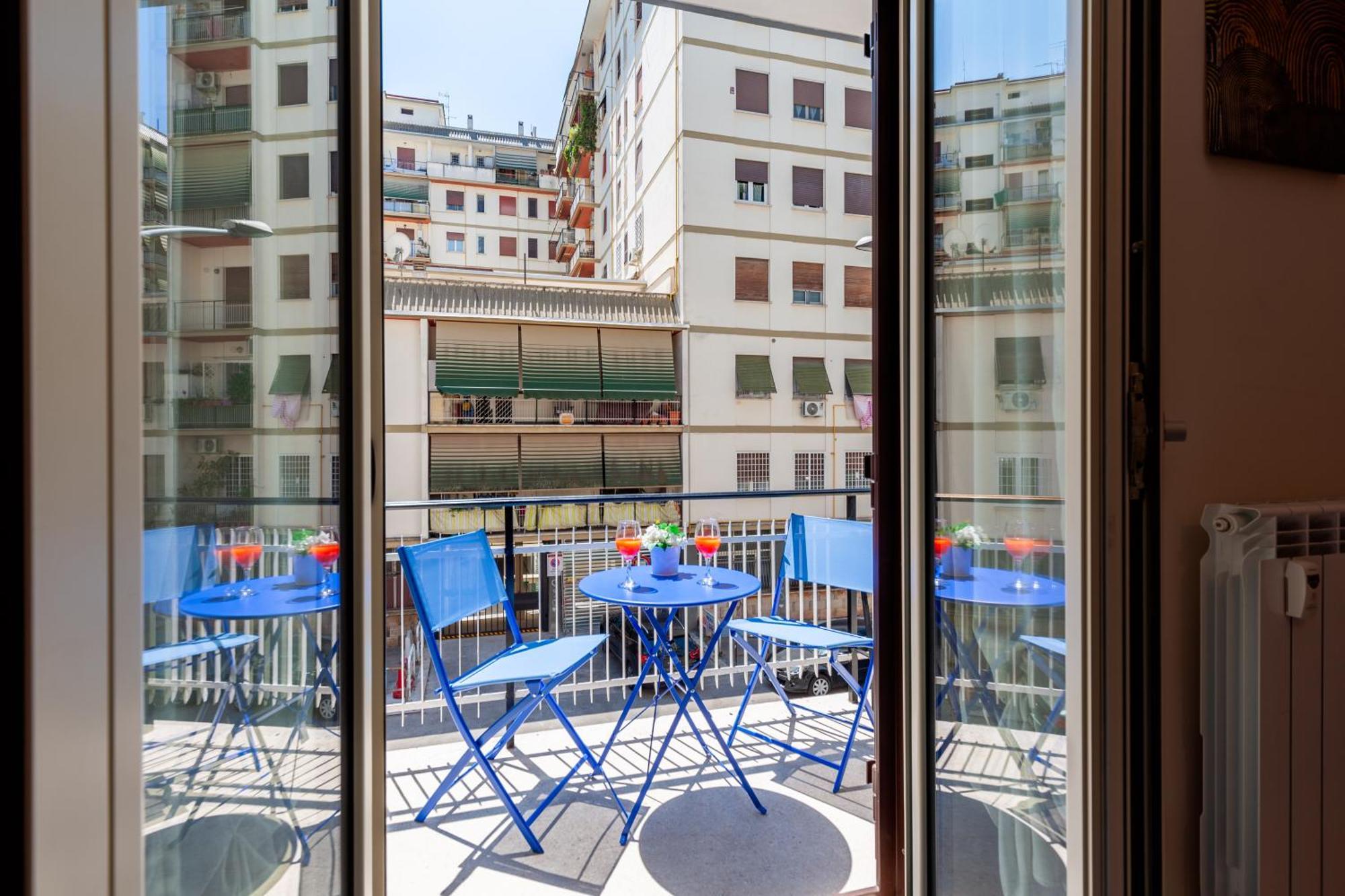 Hostly- Don Bosco Light Apartment Rom